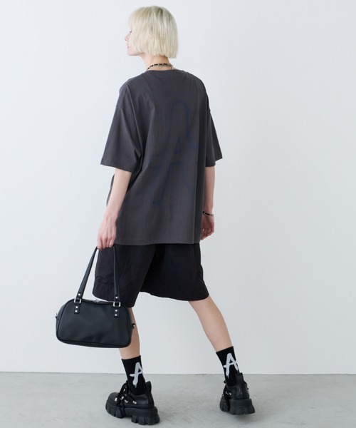 AIVER(アイバー)の「AIVER A S/S TEE(Tシャツ/カットソー・メンズ・ブラック/オフホワイト/チャコールグレー・SMALL/MEDIUM/LARGE)」の14枚目の写真