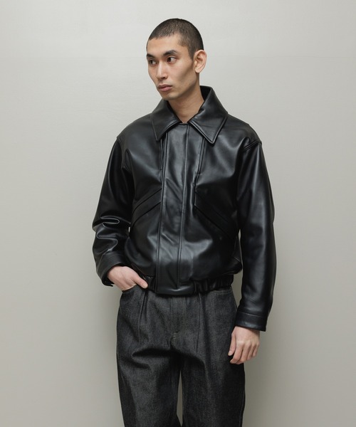 bal(バル)の「LEATHER FLIGHT BOMBER JACKET(ミリタリージャケット・メンズ・ブラック/ブラウン・3/2/1)」の4枚目の写真