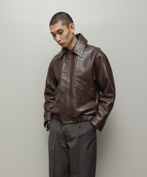 bal(バル)の「LEATHER FLIGHT BOMBER JACKET(ミリタリージャケット・メンズ・ブラック/ブラウン・3/2/1)」の12枚目の写真