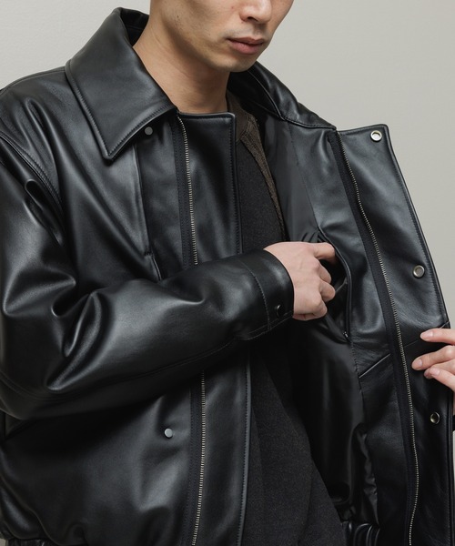 bal(バル)の「LEATHER FLIGHT BOMBER JACKET(ミリタリージャケット・メンズ・ブラック/ブラウン・3/2/1)」の10枚目の写真