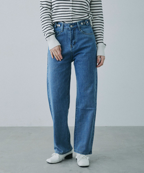 Mirette(ミレット)の「ウエストアジャスト セミワイドブルーデニム / Waist-Adjustable Semi-Wide Blue Denim Jeans(デニムパンツ・レディース・ブルー/ライトブルー・SMALL/LARGE/MEDIUM)」の22枚目の写真