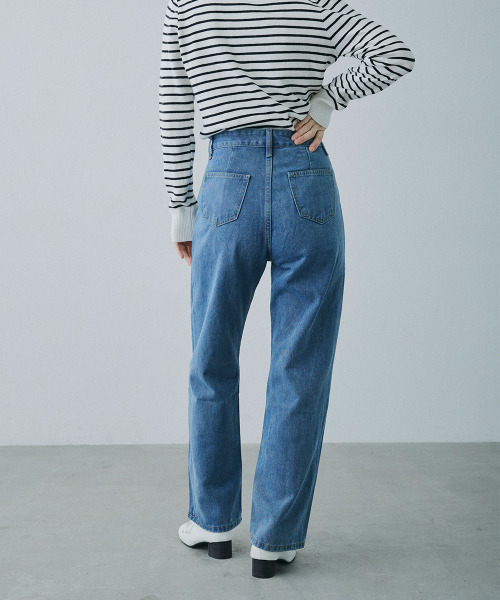Mirette(ミレット)の「ウエストアジャスト セミワイドブルーデニム / Waist-Adjustable Semi-Wide Blue Denim Jeans(デニムパンツ・レディース・ブルー/ライトブルー・SMALL/LARGE/MEDIUM)」の17枚目の写真