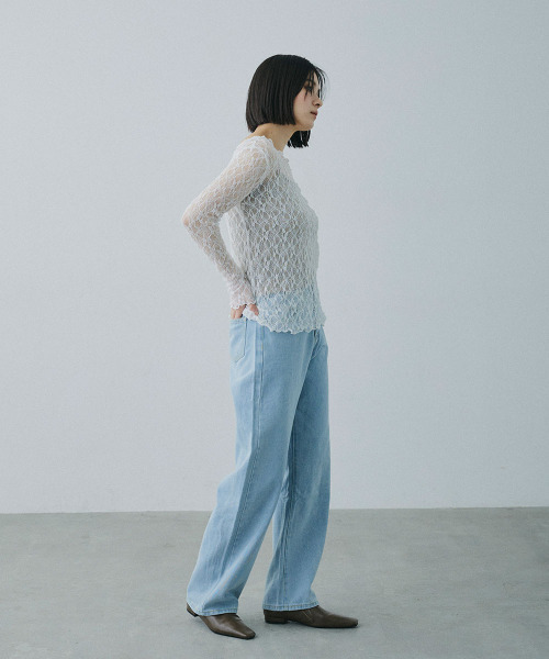 Mirette(ミレット)の「ウエストアジャスト セミワイドブルーデニム / Waist-Adjustable Semi-Wide Blue Denim Jeans(デニムパンツ・レディース・ブルー/ライトブルー・SMALL/LARGE/MEDIUM)」の12枚目の写真