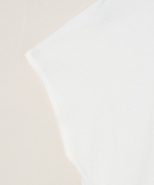 three dots(スリードッツ)の「ミルキージャージー フレンチスリーブTシャツ(Tシャツ/カットソー・レディース・ブラック/ホワイト系その他/ベージュ系その他・S/M)」の7枚目の写真