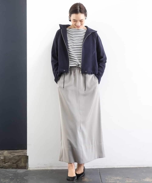 MICHEL KLEIN（ミッシェル・クラン）の「[リラックスボトム]ダルサテン Iラインスカート（スカート・レディース・カーキ/ベージュ/チャコールグレー・38）」の22枚目の写真