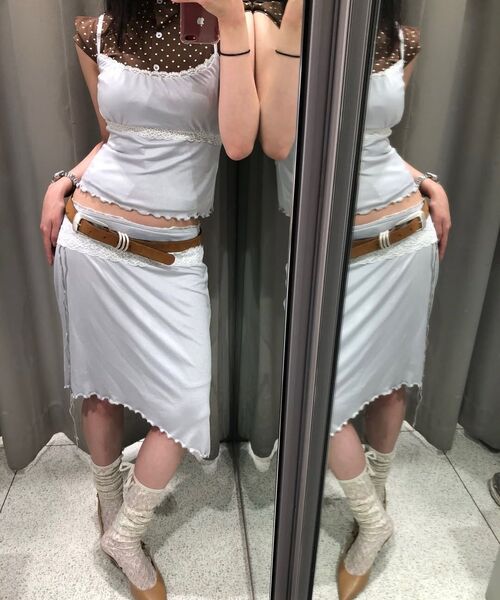 UUUUP（ユープ）の「ローズレーススカート - ソラ（スカート・レディース・その他・SMALL/MEDIUM）」の4枚目の写真