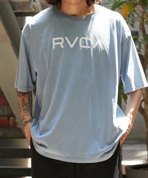 RVCA（ルーカ）の「RVCA メンズ DAY DREAM RVCA SS Tシャツ 【2026年春夏モデル】（Tシャツ/カットソー・メンズ・ブラック/カーキ/ホワイト/ネイビー・SMALL/MEDIUM/X-LARGE/LARGE）」の4枚目の写真