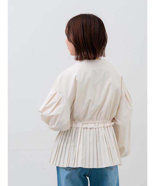 Te chichi（テチチ）の「袖バルーンペプラムプリーツブルゾン（ブルゾン・レディース・ブラック/ベージュ・F）」の10枚目の写真