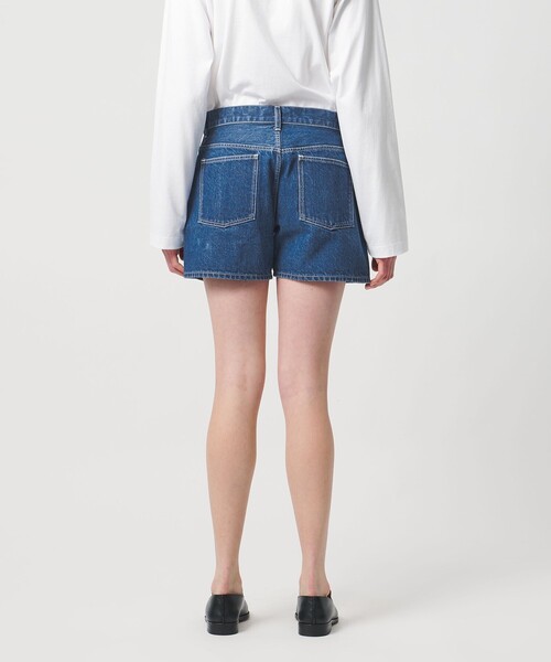 LOEFF(ロエフ)の「<LOEFF>13OZ ショート ブリーチ デニム パンツ(デニムパンツ・レディース・コバルトブルー・0/1)」の7枚目の写真