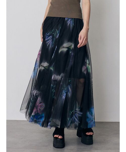 MURUA(ムルーア)の「ブラーフラワーフレアスカート(スカート・レディース・ブラウン/ブラック・FREE)」の1枚目の写真