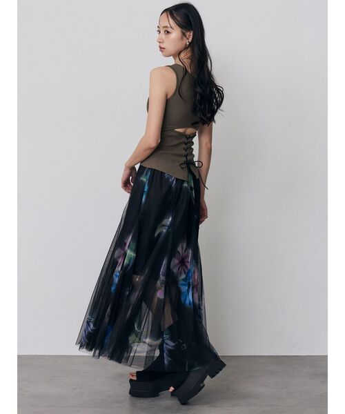 MURUA(ムルーア)の「ブラーフラワーフレアスカート(スカート・レディース・ブラウン/ブラック・FREE)」の22枚目の写真