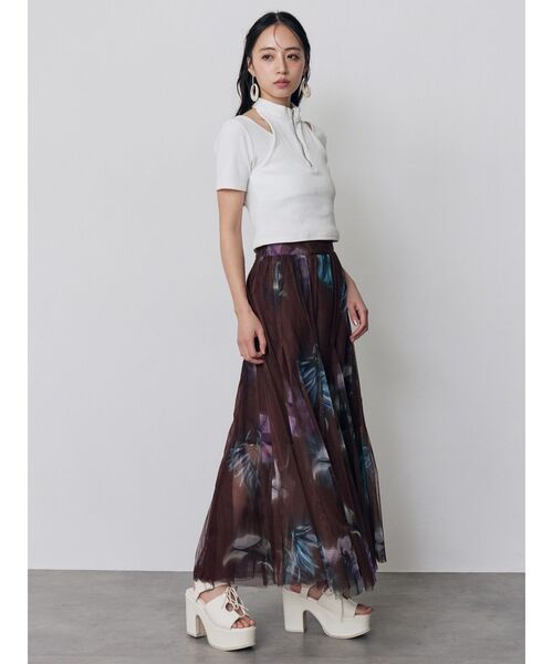 MURUA(ムルーア)の「ブラーフラワーフレアスカート(スカート・レディース・ブラウン/ブラック・FREE)」の21枚目の写真