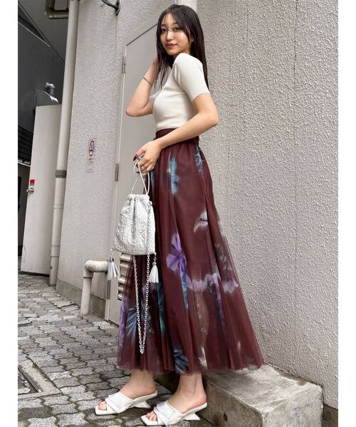 MURUA(ムルーア)の「ブラーフラワーフレアスカート(スカート・レディース・ブラウン/ブラック・FREE)」の13枚目の写真