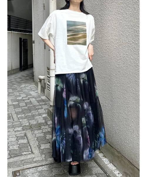 MURUA(ムルーア)の「ブラーフラワーフレアスカート(スカート・レディース・ブラウン/ブラック・FREE)」の7枚目の写真