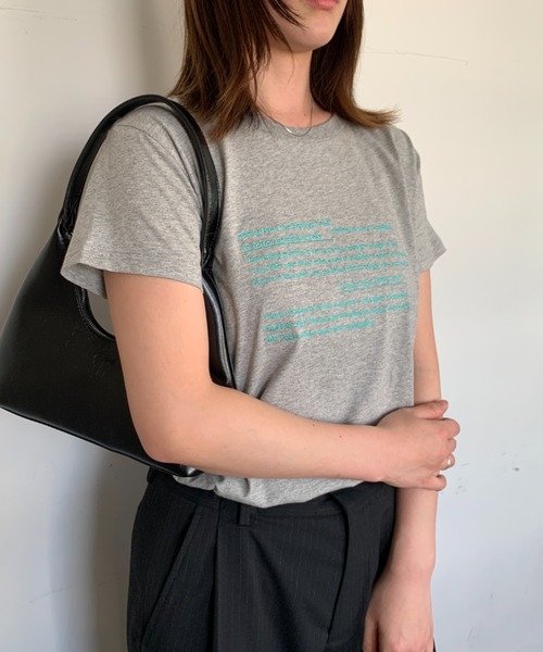 link lot（リンクロット）の「【汗染み防止加工】レタリング刺繍カラーロゴプリントTシャツ（Tシャツ/カットソー・レディース・ブラック/チャコール/ホワイト/グレー・F）」の22枚目の写真