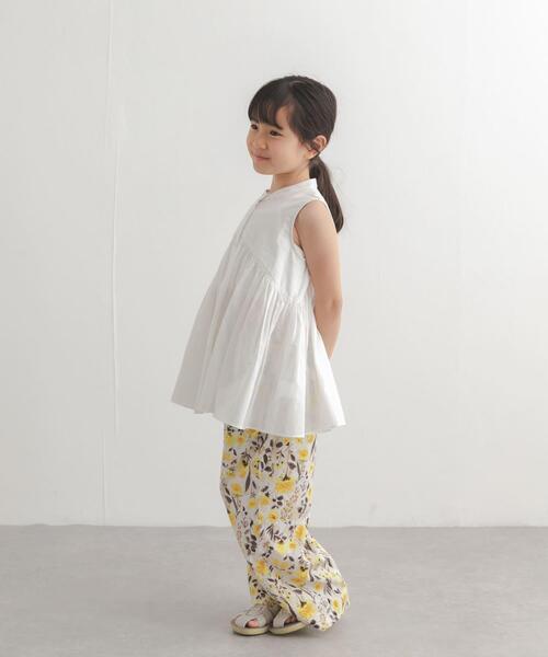 URBAN RESEARCH DOORS（アーバンリサーチドアーズ）の「『親子リンク』フラワープリントイージーパンツ(KIDS)（その他パンツ・キッズ・ホワイト系その他/ベージュ系その他/グレー系その他・105/120/135）」の18枚目の写真