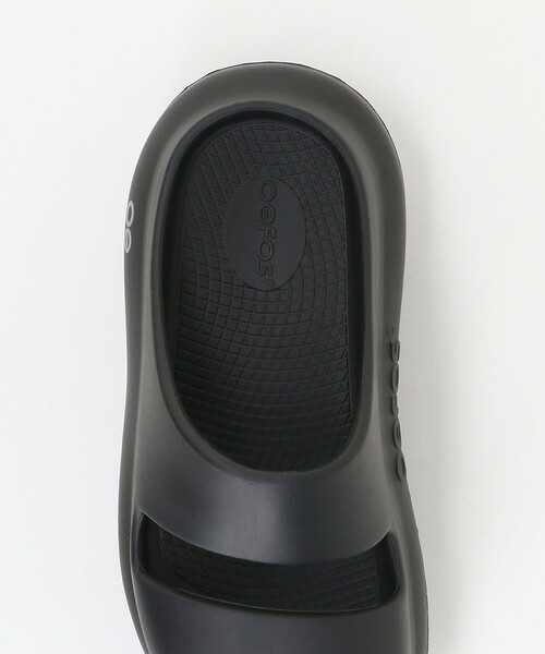 OOFOS(ウーフォス)の「<OOFOS>OOyea サンダル/ブラック(サンダル・レディース・ブラック・8/6/7)」の12枚目の写真