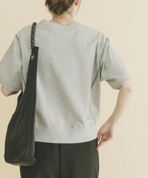 ITEMS URBANRESEARCH（アイテムズ アーバンリサーチ）の「カラーステッチスウェット（Tシャツ/カットソー・レディース・ネイビー/ベージュ/ライトグレー・FREE）」の15枚目の写真