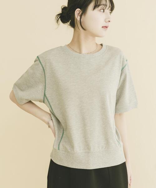 ITEMS URBANRESEARCH（アイテムズ アーバンリサーチ）の「カラーステッチスウェット（Tシャツ/カットソー・レディース・ネイビー/ベージュ/ライトグレー・FREE）」の18枚目の写真