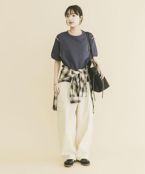 ITEMS URBANRESEARCH（アイテムズ アーバンリサーチ）の「カラーステッチスウェット（Tシャツ/カットソー・レディース・ネイビー/ベージュ/ライトグレー・FREE）」の19枚目の写真