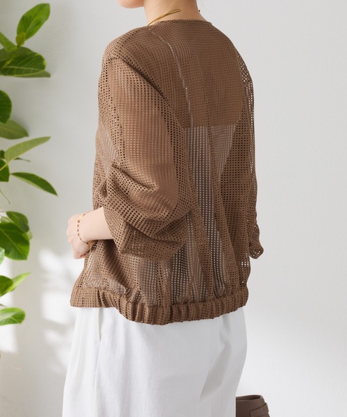 COLLAGE GALLARDAGALANTE(コラージュガリャルダガランテ)の「Vメッシュシアーブルゾン(ブルゾン・レディース・オフホワイト/ベージュ・FREE)」の8枚目の写真