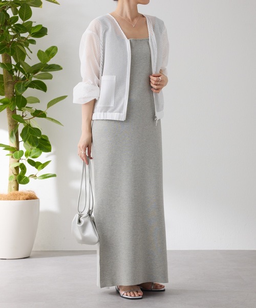 COLLAGE GALLARDAGALANTE(コラージュガリャルダガランテ)の「Vメッシュシアーブルゾン(ブルゾン・レディース・オフホワイト/ベージュ・FREE)」の16枚目の写真