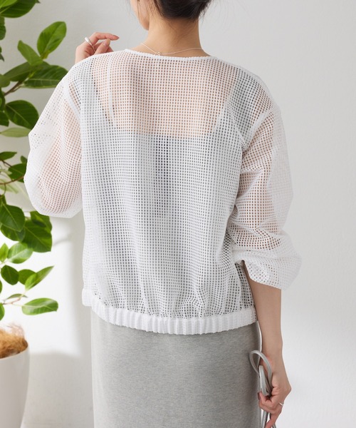 COLLAGE GALLARDAGALANTE(コラージュガリャルダガランテ)の「Vメッシュシアーブルゾン(ブルゾン・レディース・オフホワイト/ベージュ・FREE)」の22枚目の写真