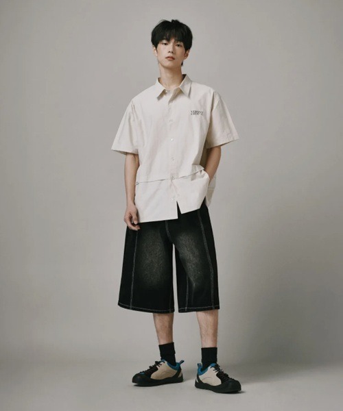 Vini(ヴィニ)の「インシジョンウォッシュドデニムバミューダパンツ(デニムパンツ・メンズ・インディゴブルー/ブラック系その他/ブラック・MEDIUM/LARGE/X-LARGE)」の4枚目の写真