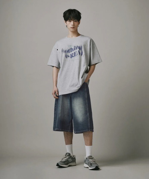 Vini(ヴィニ)の「インシジョンウォッシュドデニムバミューダパンツ(デニムパンツ・メンズ・インディゴブルー/ブラック系その他/ブラック・MEDIUM/LARGE/X-LARGE)」の5枚目の写真