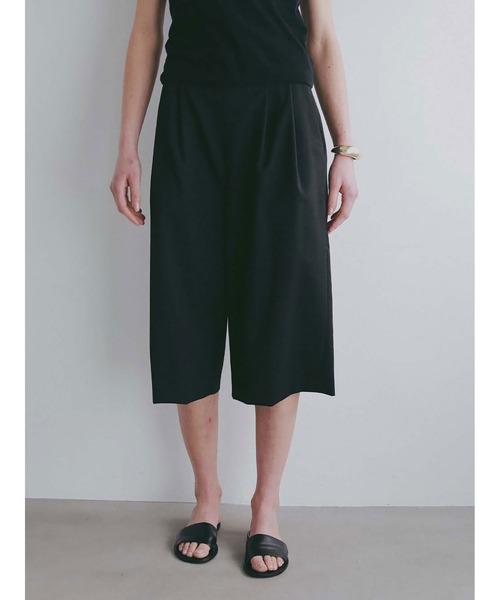 HER.(ハー)の「バミューダパンツ(その他パンツ・レディース・ブラック/カーキ・2/1)」の13枚目の写真