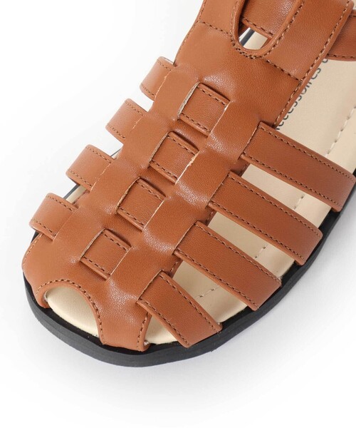 BeBe(ベベ)の「Tストラップメッシュカメサンダル(13~19cm)(サンダル・キッズ・ホワイト/ブラウン・15.0cm/14.0cm/13.0cm/17.0cm/16.0cm/19.0cm/18.0cm)」の7枚目の写真