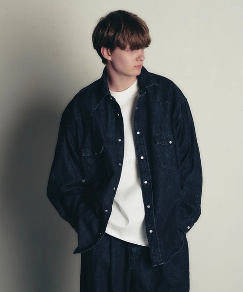 is-ness（イズネス）の「【is-ness/イズネス】WESTERN SHIRTS(Enzyme Wash)（シャツ/ブラウス・メンズ・ブラック/ダークインディゴブルー・L/M）」の2枚目の写真