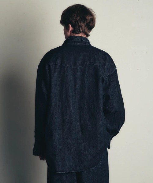 is-ness（イズネス）の「【is-ness/イズネス】WESTERN SHIRTS(Enzyme Wash)（シャツ/ブラウス・メンズ・ブラック/ダークインディゴブルー・L/M）」の4枚目の写真
