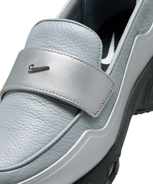 NIKE(ナイキ)の「NIKE/ナイキ エア マックス フェノメナ/IV4690(ローファー・レディース・シルバー・23.0cm/27.5cm/26.5cm/25.5cm/24.5cm/23.5cm/28.0cm/27.0cm/26.0cm/25.0cm/24.0cm)」の8枚目の写真