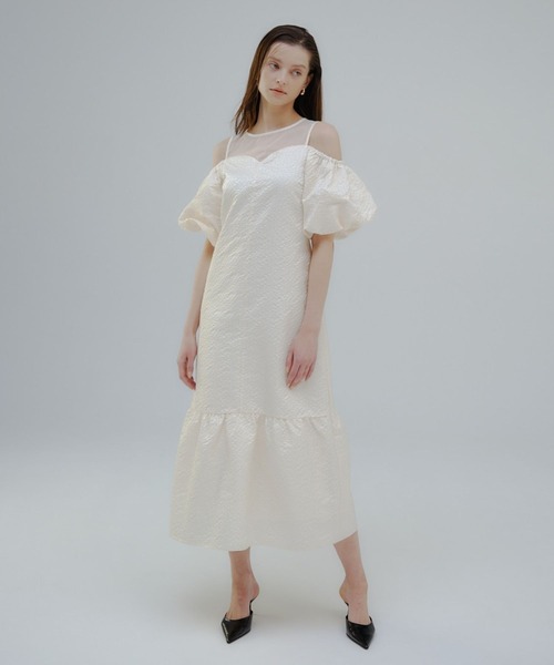 ORGUE(オルグ)の「Balloon off shoulder one-piece/バルーンオフショルダーワンピース(ワンピース・レディース・ネイビー/アイボリー・SMALL/MEDIUM)」の2枚目の写真