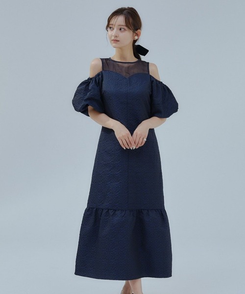 ORGUE(オルグ)の「Balloon off shoulder one-piece/バルーンオフショルダーワンピース(ワンピース・レディース・ネイビー/アイボリー・SMALL/MEDIUM)」の17枚目の写真