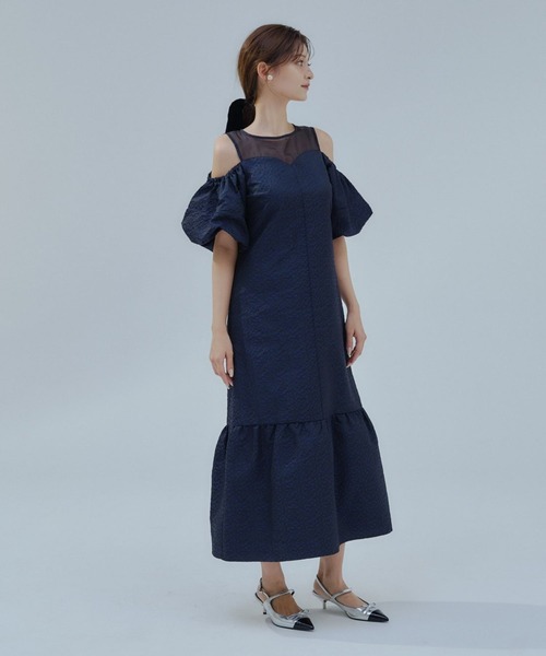 ORGUE(オルグ)の「Balloon off shoulder one-piece/バルーンオフショルダーワンピース(ワンピース・レディース・ネイビー/アイボリー・SMALL/MEDIUM)」の14枚目の写真
