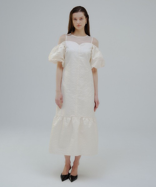 ORGUE(オルグ)の「Balloon off shoulder one-piece/バルーンオフショルダーワンピース(ワンピース・レディース・ネイビー/アイボリー・SMALL/MEDIUM)」の7枚目の写真