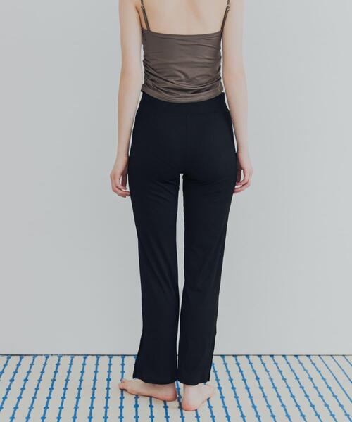 URBAN RESEARCH(アーバンリサーチ)の「『UVカット』Swim URBAN RESEARCH スイム リブパンツ(水着・レディース・グレー/ブラック・M/L/S/M)」の4枚目の写真
