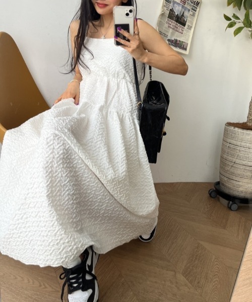 FREE STYLISTS(フリー スタイリスト)の「YUGA_YGMC Korean-style seersucker Tiered Flare Dress(ワンピース・レディース・ホワイト・FREE)」の9枚目の写真