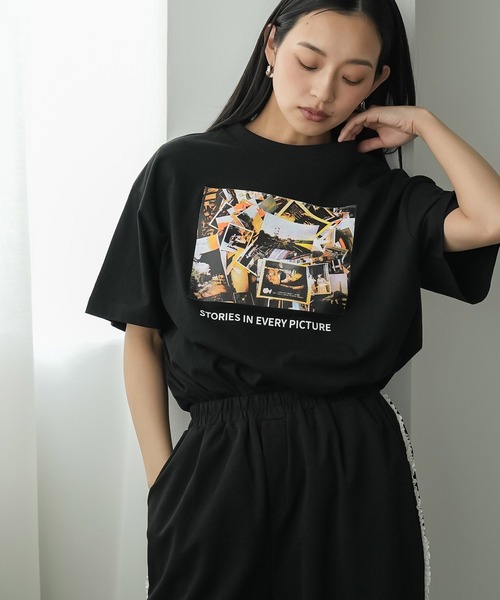 mili an deni(ミリアンデニ)の「半袖カラーフォトプリントTシャツ(Tシャツ/カットソー・レディース・ブラック/オフホワイト/チャコールグレー・M/L)」の2枚目の写真