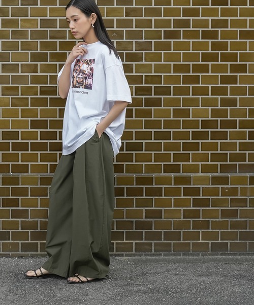 mili an deni(ミリアンデニ)の「半袖カラーフォトプリントTシャツ(Tシャツ/カットソー・レディース・ブラック/オフホワイト/チャコールグレー・M/L)」の11枚目の写真