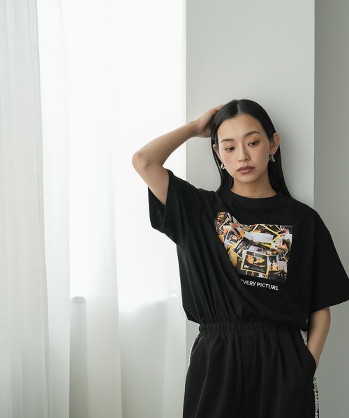 mili an deni(ミリアンデニ)の「半袖カラーフォトプリントTシャツ(Tシャツ/カットソー・レディース・ブラック/オフホワイト/チャコールグレー・M/L)」の13枚目の写真