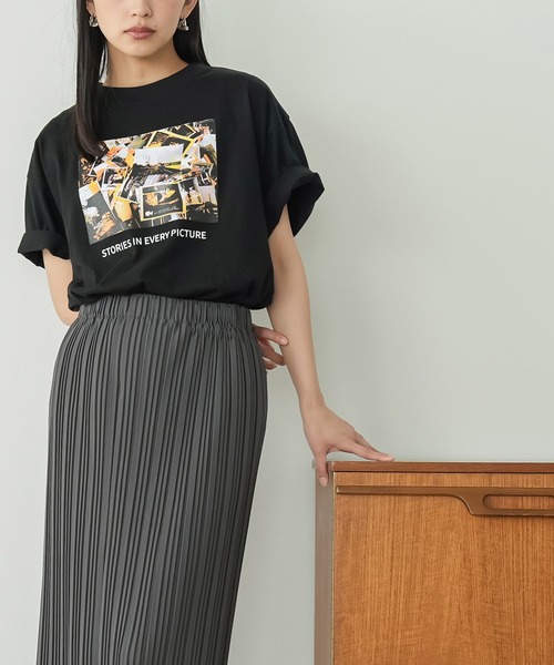 mili an deni(ミリアンデニ)の「半袖カラーフォトプリントTシャツ(Tシャツ/カットソー・レディース・ブラック/オフホワイト/チャコールグレー・M/L)」の14枚目の写真
