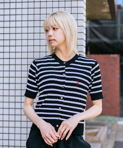 U.S. POLO ASSN.(ユーエスポロアッスン)の「【U.S. POLO ASSN./ユーエスポロアッスン】【1枚で着れる 半袖カーディガン】ケーブル編み 半袖カーディガン ワンポイントロゴ刺繍 きれいめ オフィス 通勤 冷房対策 トラッド 韓国ファッション(カーディガン/ボレロ・レディース・ホワイト/レッド/ネイビー/チャコールグレー/ブラック・MEDIUM/LARGE)」の17枚目の写真