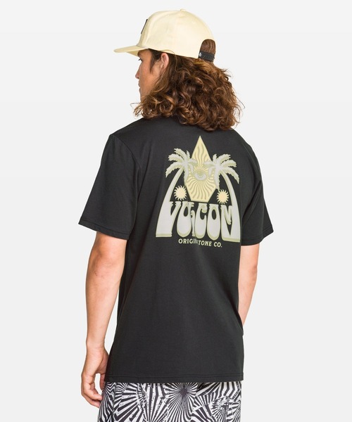 VOLCOM（ボルコム）の「VOLCOM メンズ ALL SEEING SS TEE Tシャツ 【2026年夏モデル】（Tシャツ/カットソー・メンズ・ブラック系その他・LARGE/X-LARGE/SMALL/MEDIUM）」の4枚目の写真