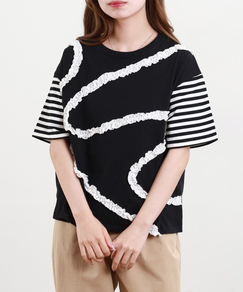BARNDOOR(バーンドア)の「20/-天竺 フリルモチーフ Tシャツ 26SS 半袖(Tシャツ/カットソー・レディース・ブラック系2/ホワイト系1/ホワイト系2/ホワイト系3/ブラック系4/ブラック系1/ブラック系3/ホワイト系4・FREE)」の8枚目の写真
