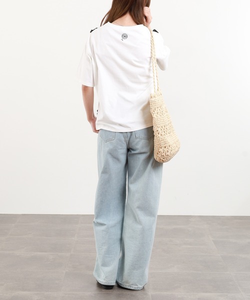 BARNDOOR(バーンドア)の「20/-天竺 フリルモチーフ Tシャツ 26SS 半袖(Tシャツ/カットソー・レディース・ブラック系2/ホワイト系1/ホワイト系2/ホワイト系3/ブラック系4/ブラック系1/ブラック系3/ホワイト系4・FREE)」の16枚目の写真