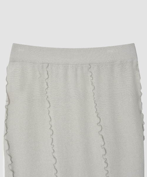 THE LILLE(ザ リル)の「Letter Line Knit Skirt_Light Gray(スカート・レディース・その他・FREE)」の4枚目の写真