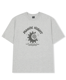 ムーブンナイトグラフィック半袖Tシャツグレー